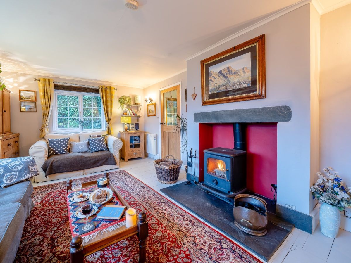 Three Springs, listing photograph 6