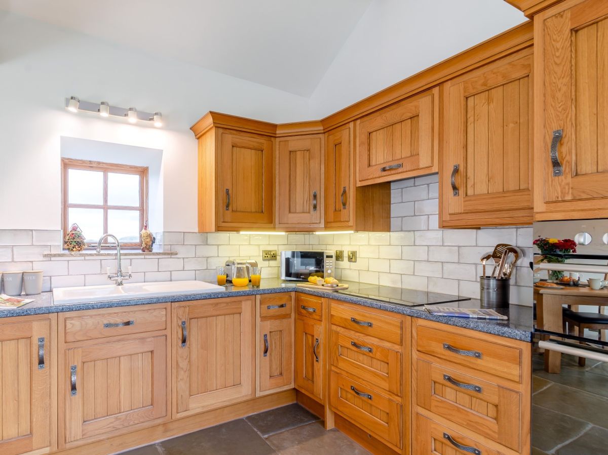 Springhill Farm Cottage, listing photograph 11
