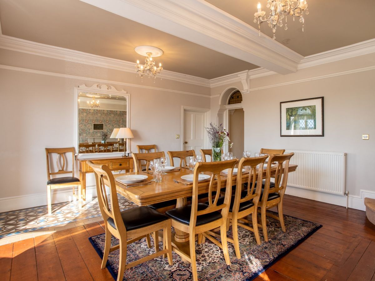 Holloway House, listing photograph 10