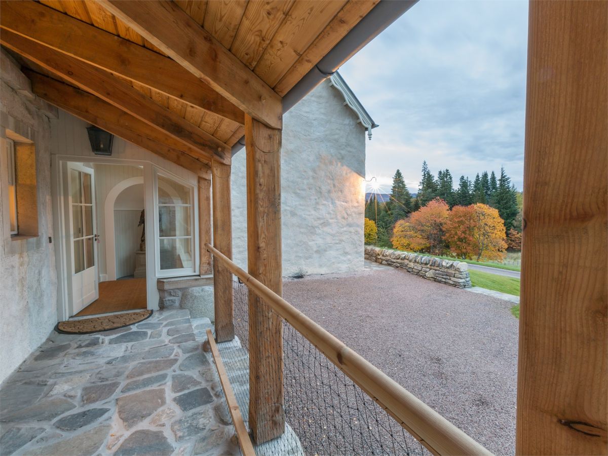 Hill View Lodge, listing photograph 3
