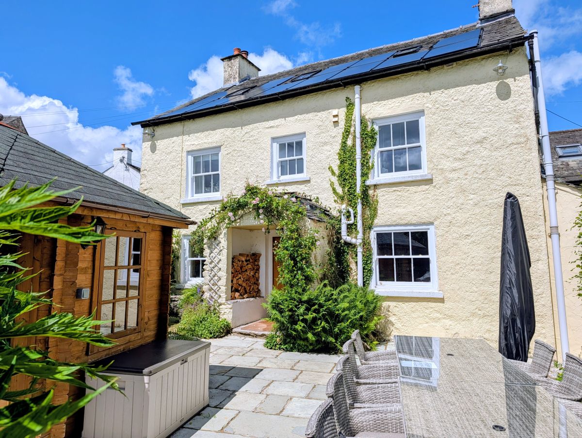 Damson Retreat