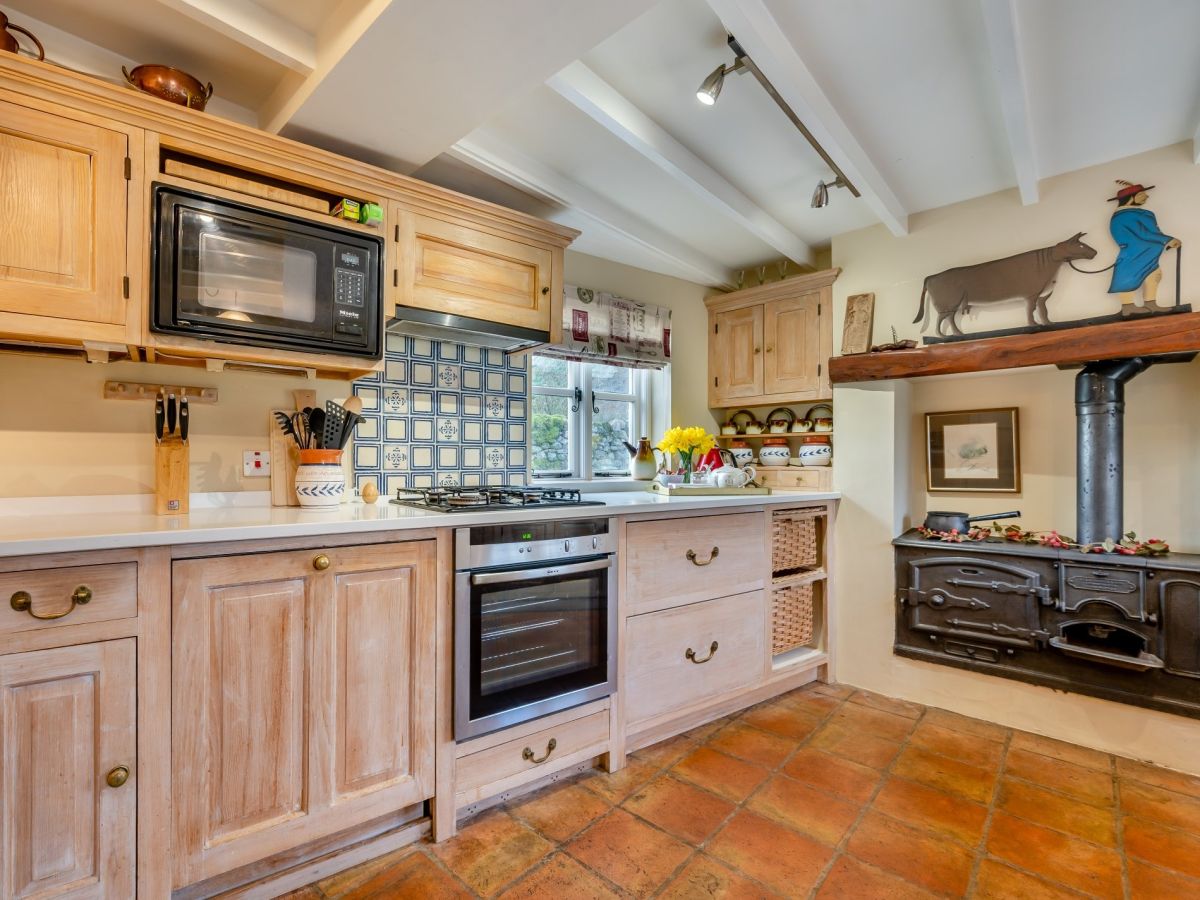 Lane End, listing photograph 5