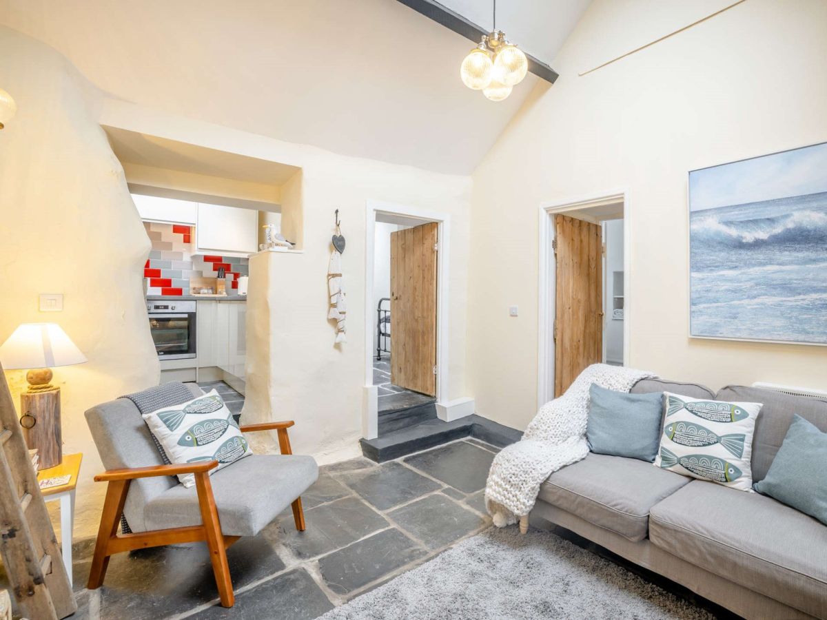 Y Bryn Cottage, listing photograph 3