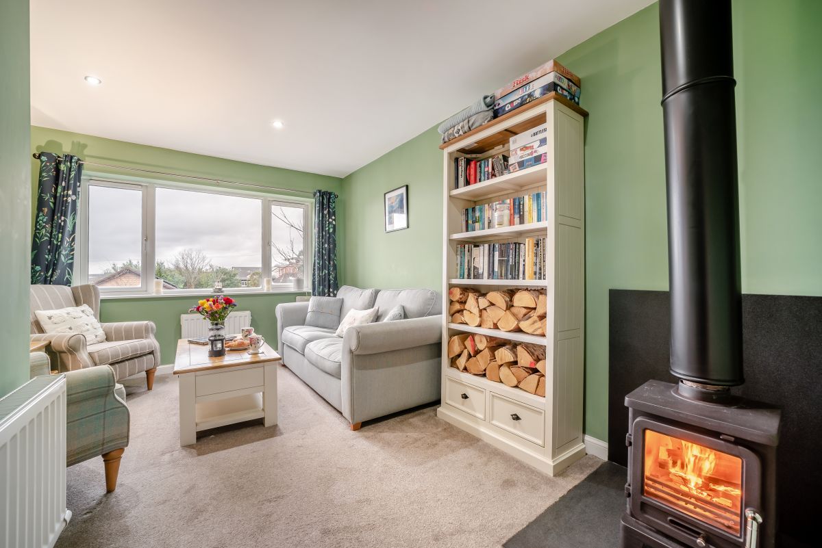 Nelson Cottage, listing photograph 2