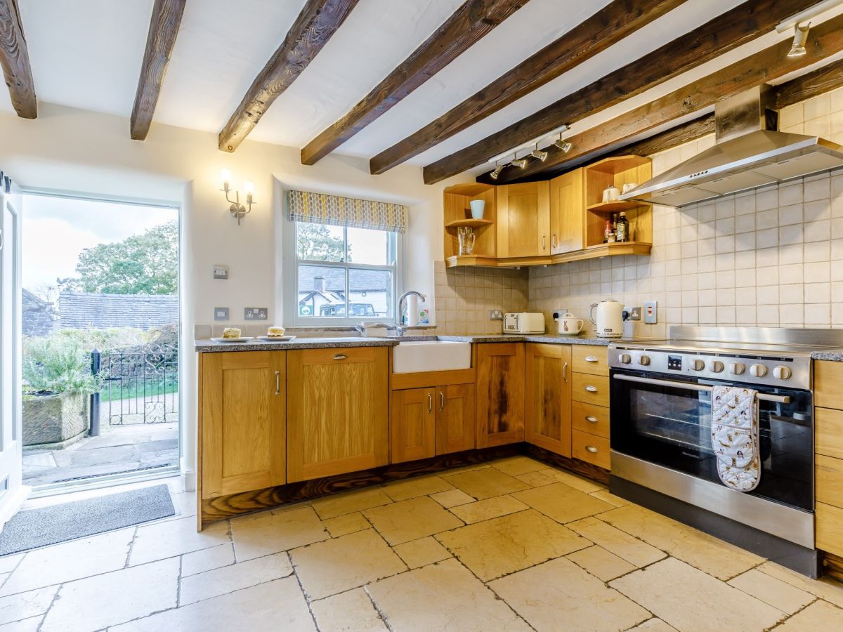 Ivy House - Wetton, listing photograph 12