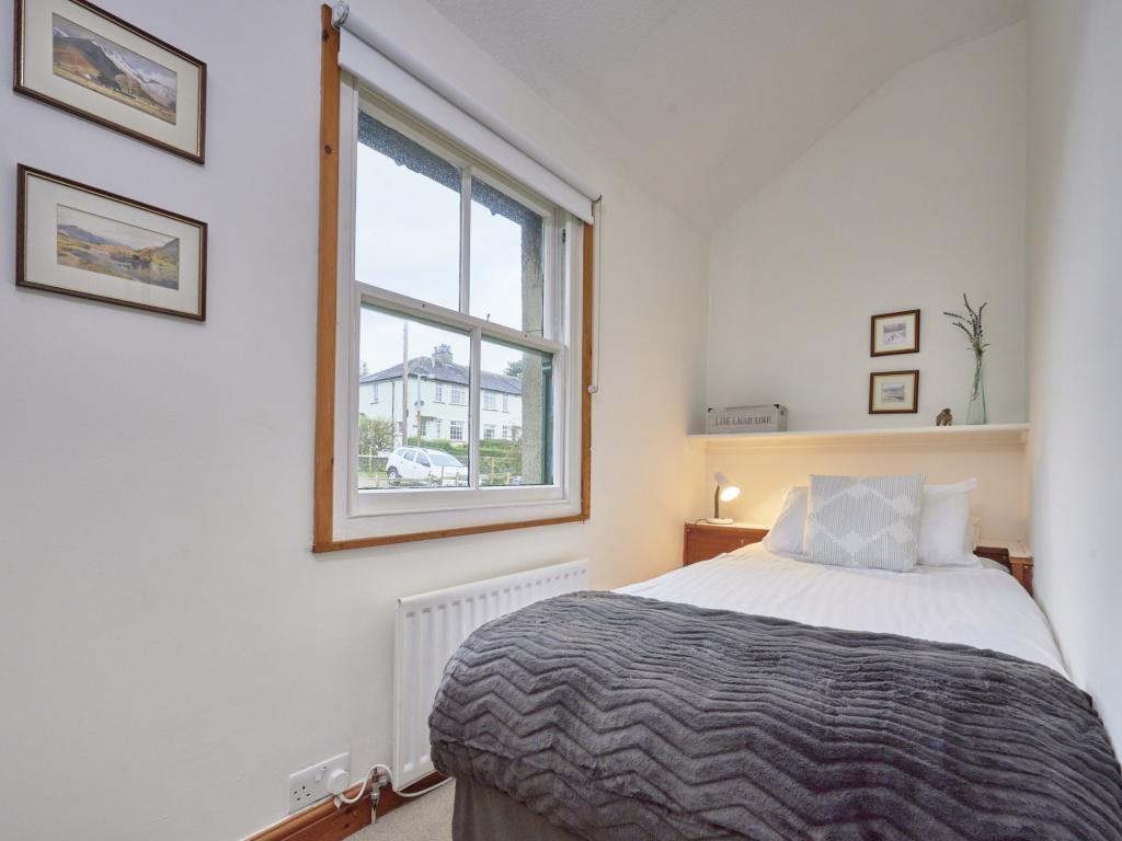 Carolyn's Cottage, listing photograph 6
