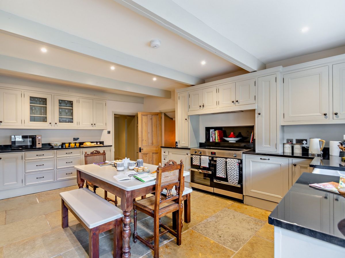Harmby House, listing photograph 8