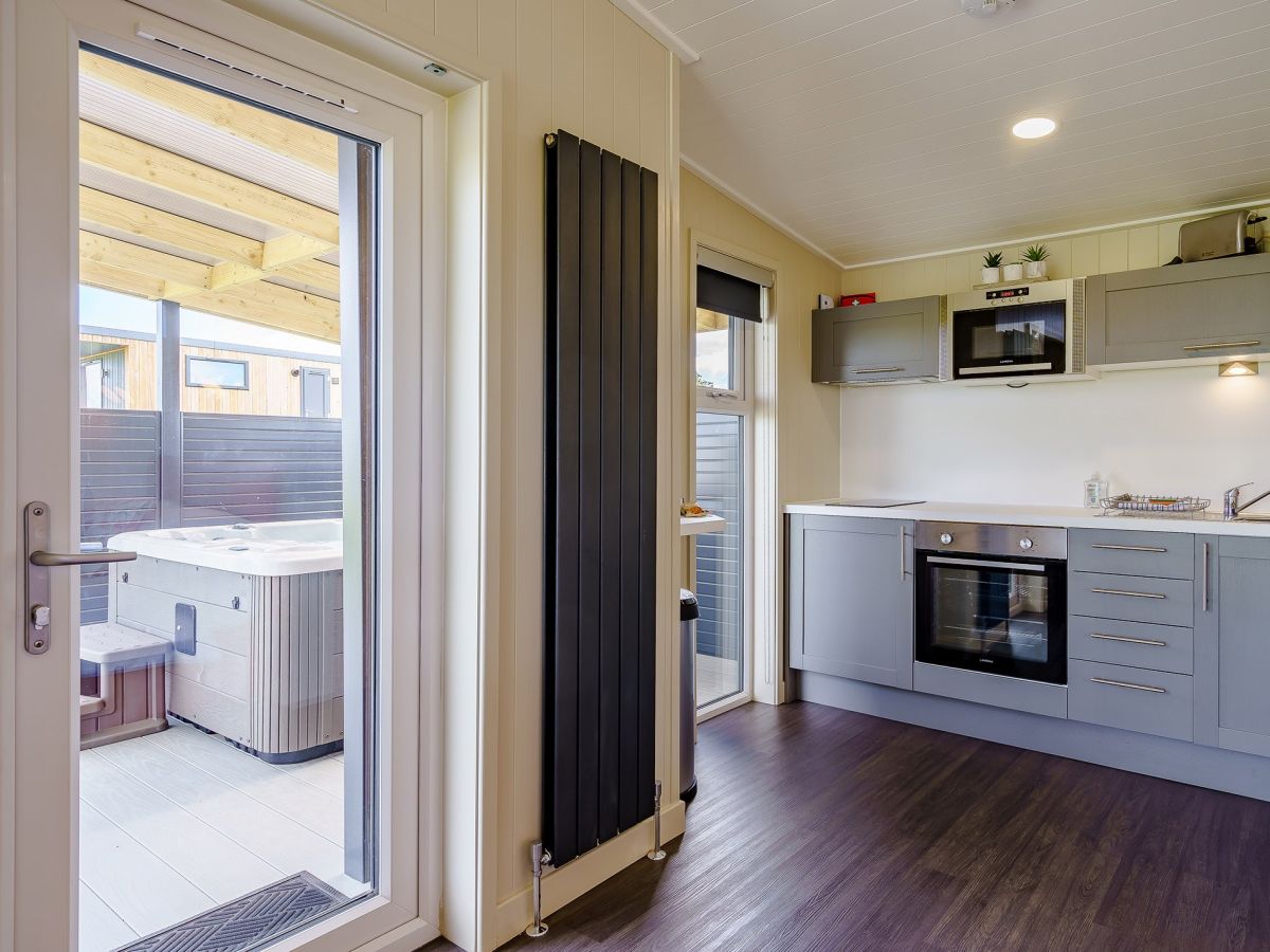 Turnberry Lodge, listing photograph 11