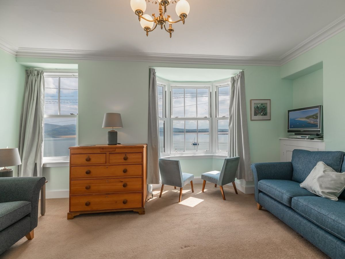 1 Glandwr, listing photograph 4