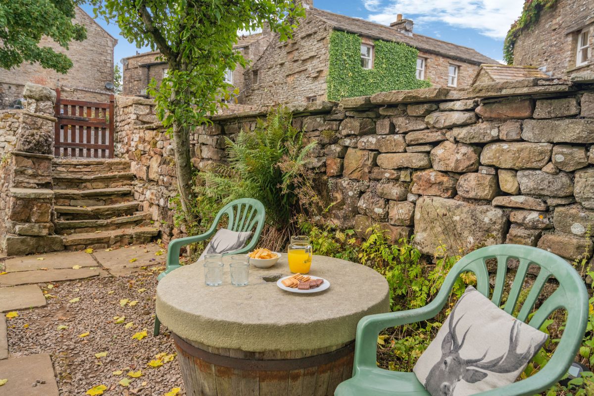East Cottage, listing photograph 9