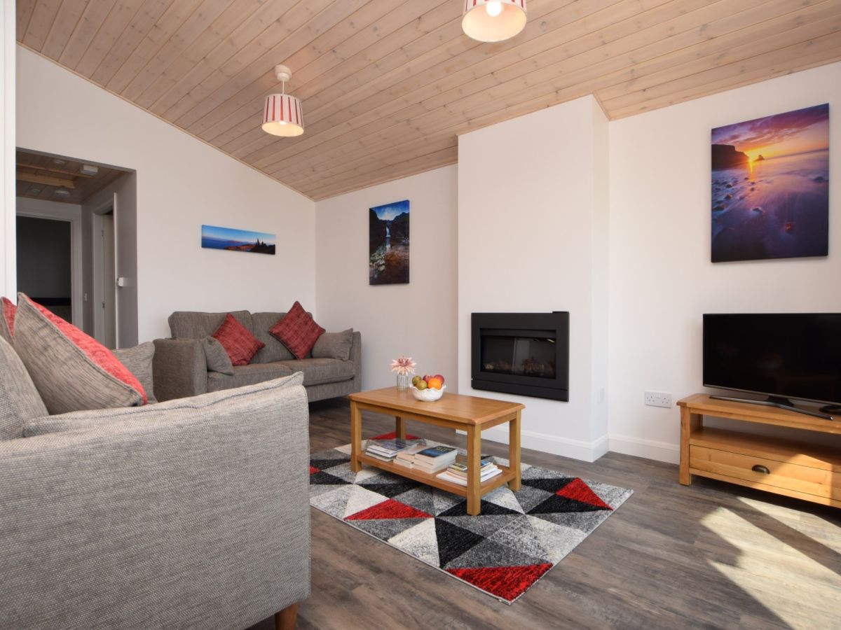 Loch View Lodge, listing photograph 6