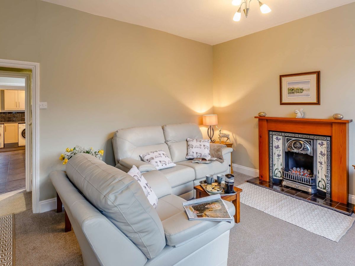 Ivy Cottage - Whitehough, listing photograph 6