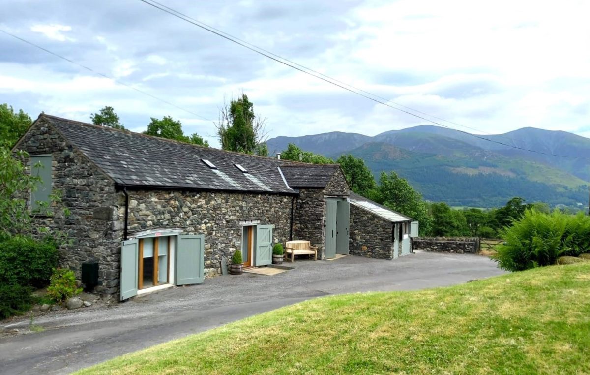 Hallgarth Barn