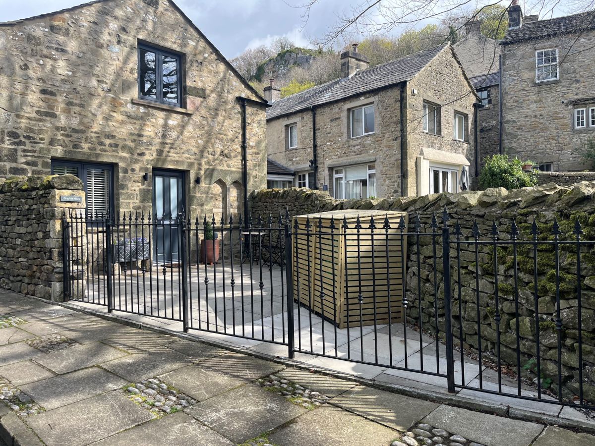 Cragdale Mews