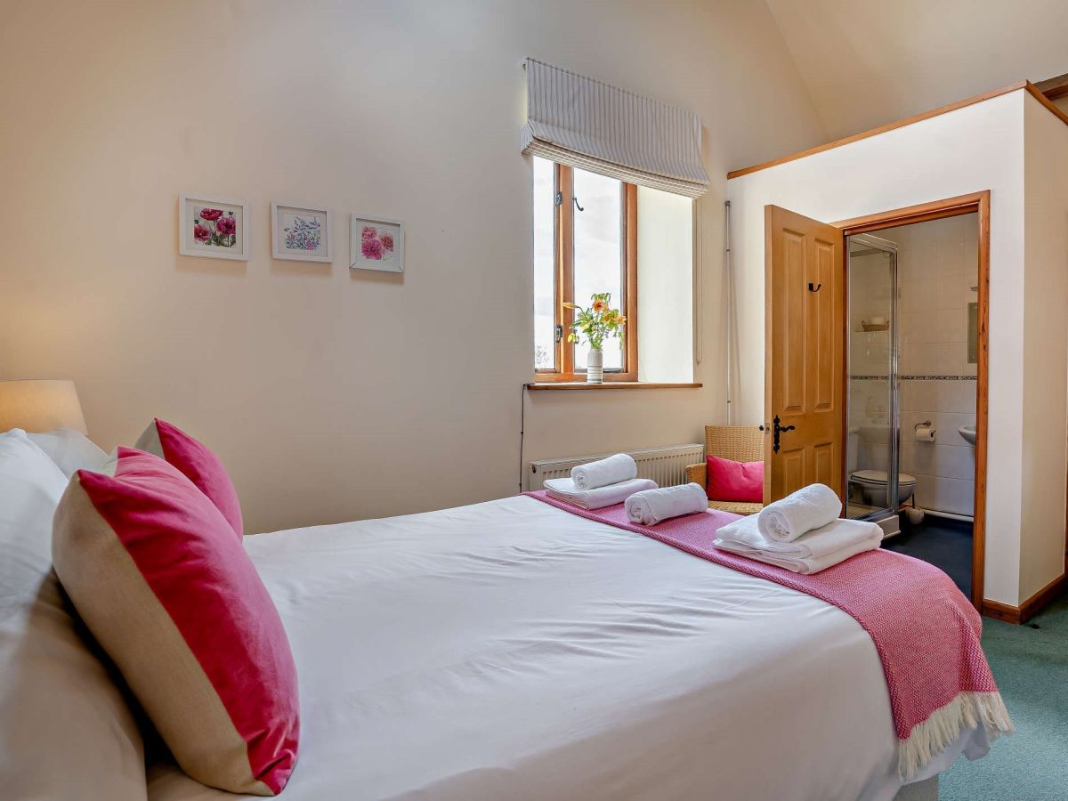 Cookes Cottage, listing photograph 12