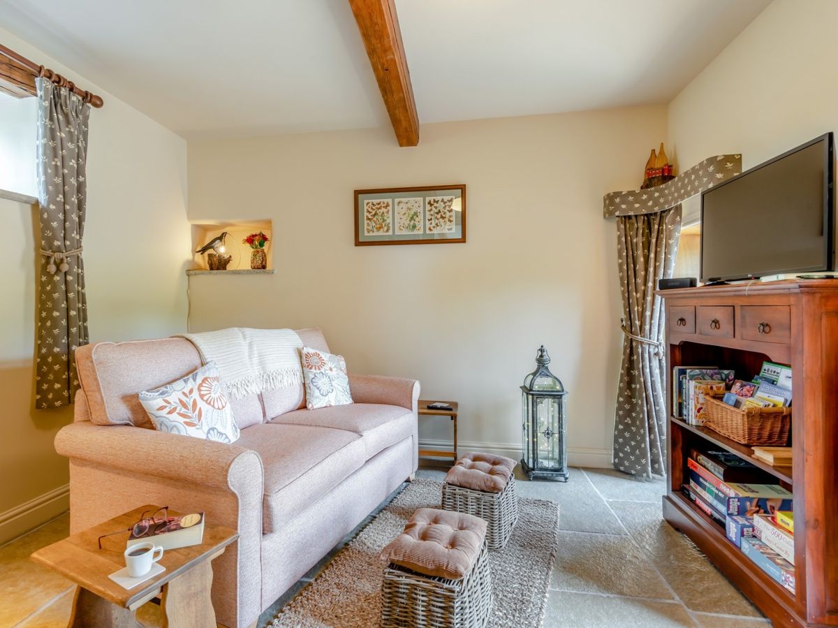 Chancery Cottage - Onecote, listing photograph 9