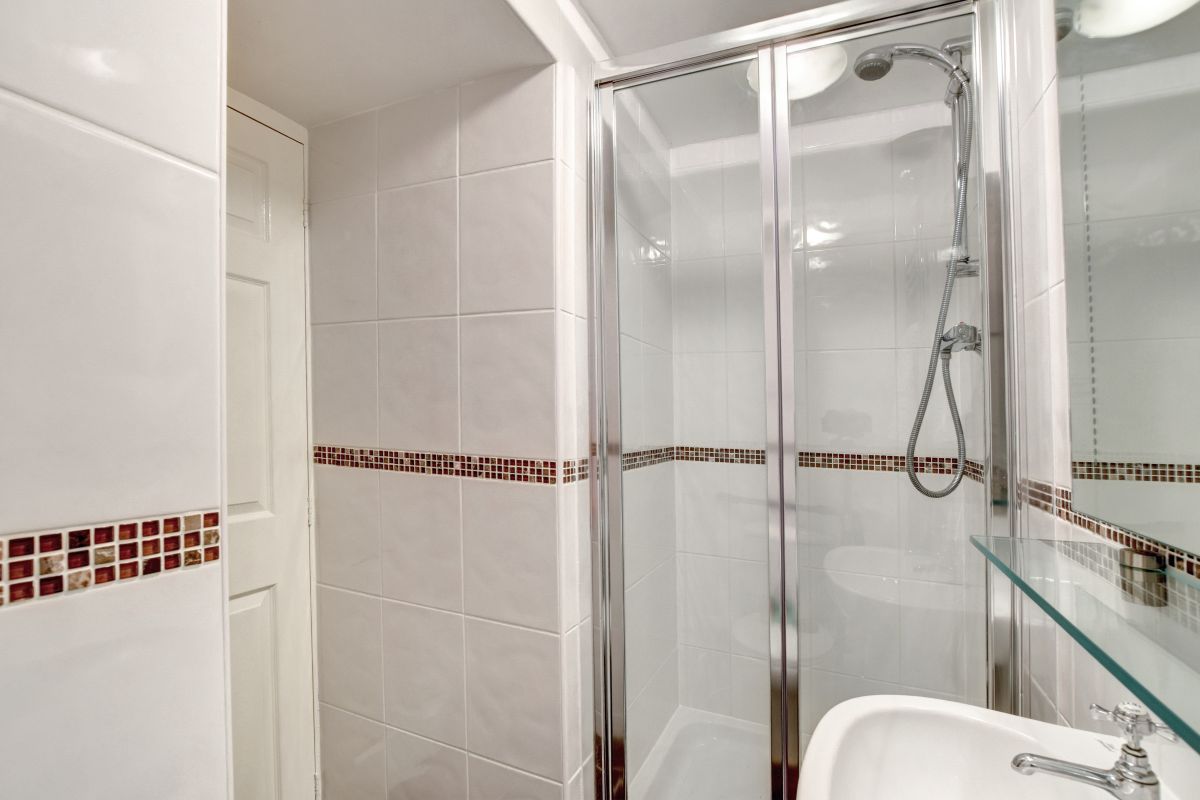 Elterwater Apartment, listing photograph 11