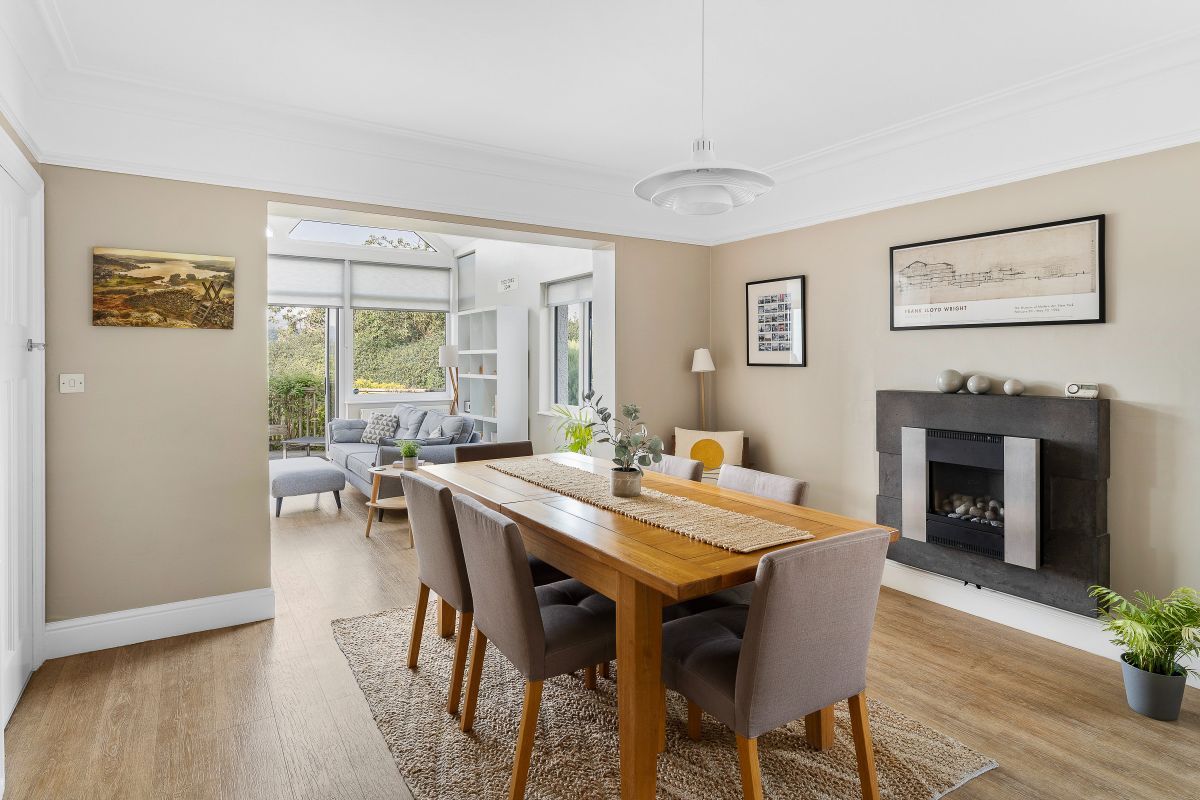 Holly Nook, listing photograph 11