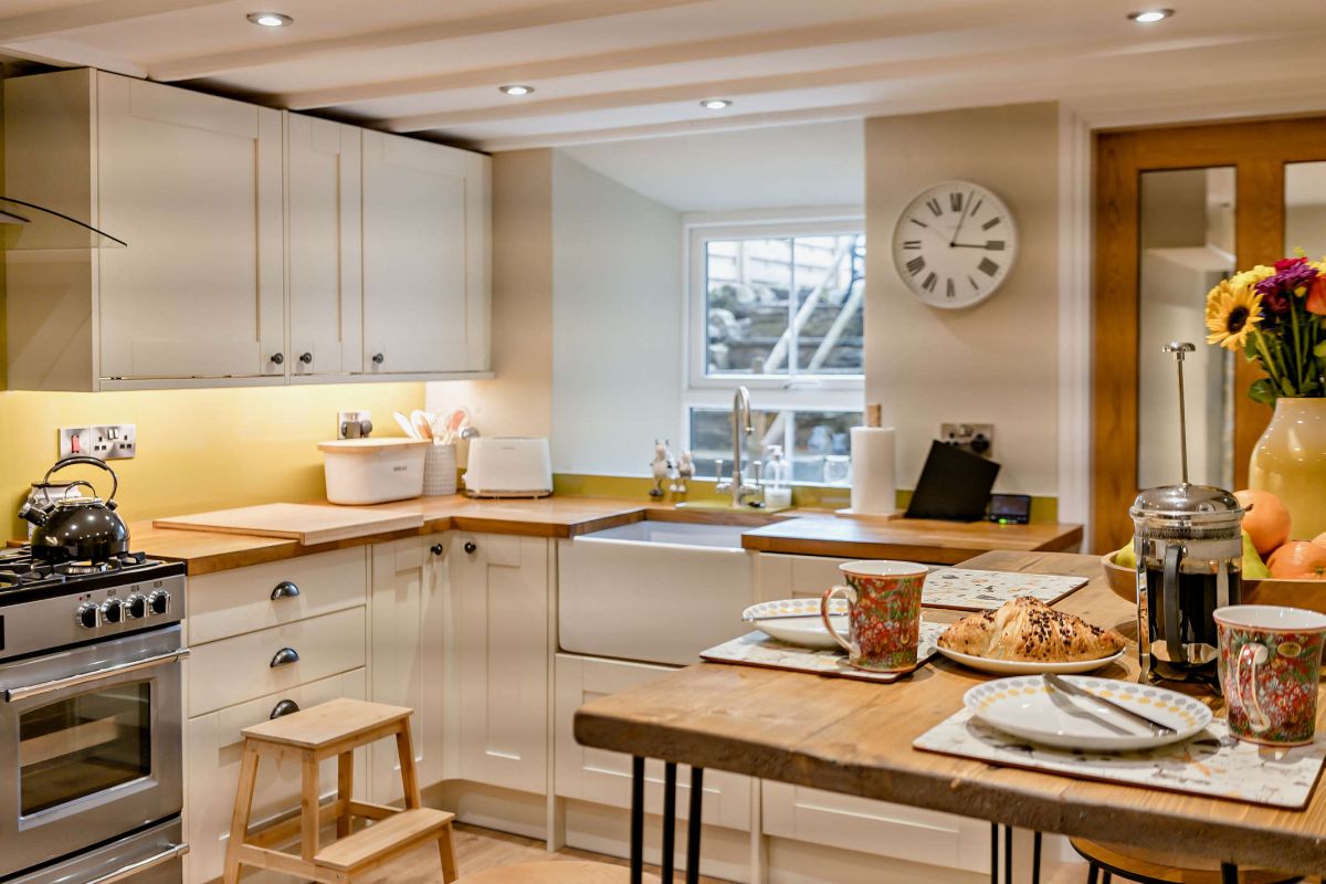 High Green Cottage, listing photograph 8