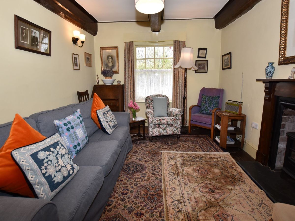 Hendre, listing photograph 6