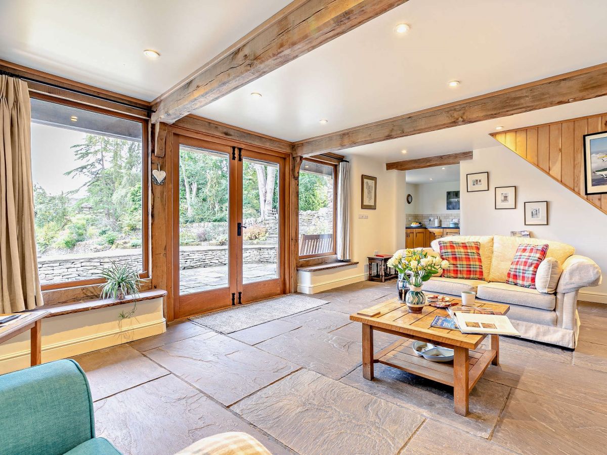 Aero Cottage, listing photograph 4
