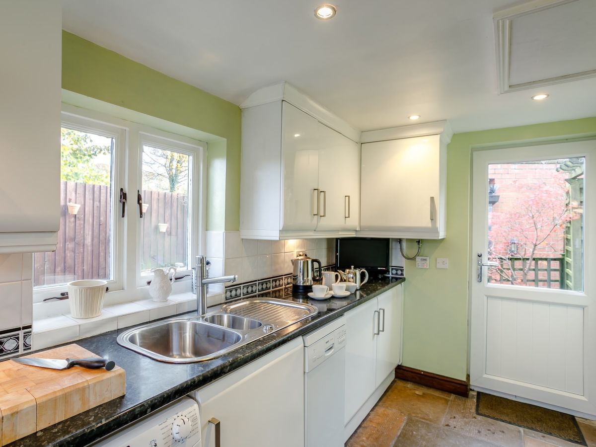 Ostlers Cottage, listing photograph 7