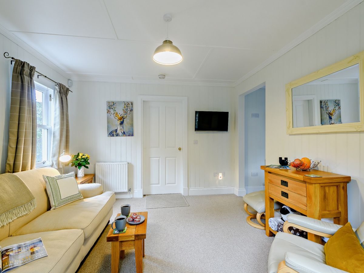 The Wee Lamb Cottage, listing photograph 4