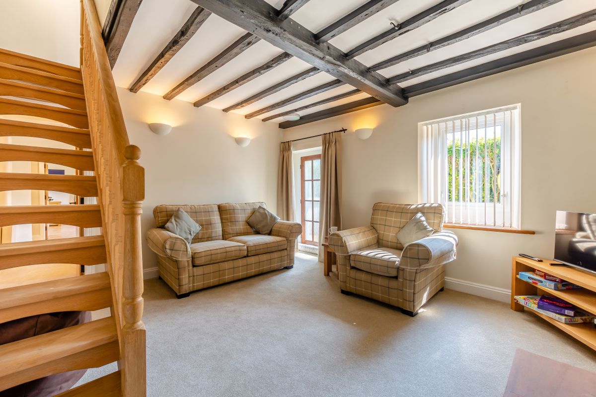 Prior Hall Cottage, listing photograph 12