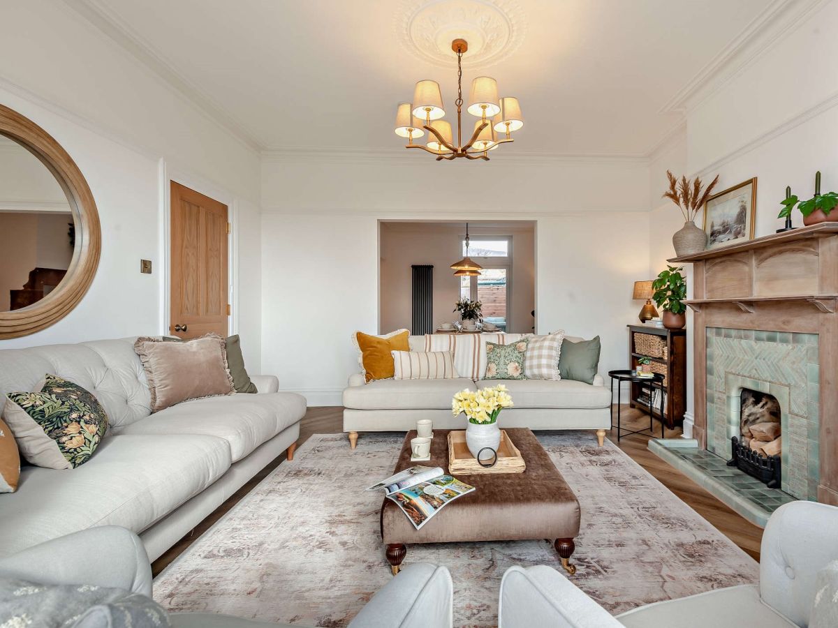 Arabella House, listing photograph 2