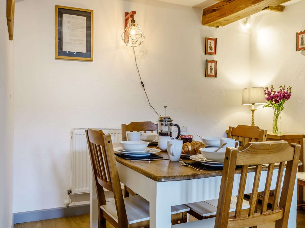 Rye Barn Llanilid, listing photograph 8