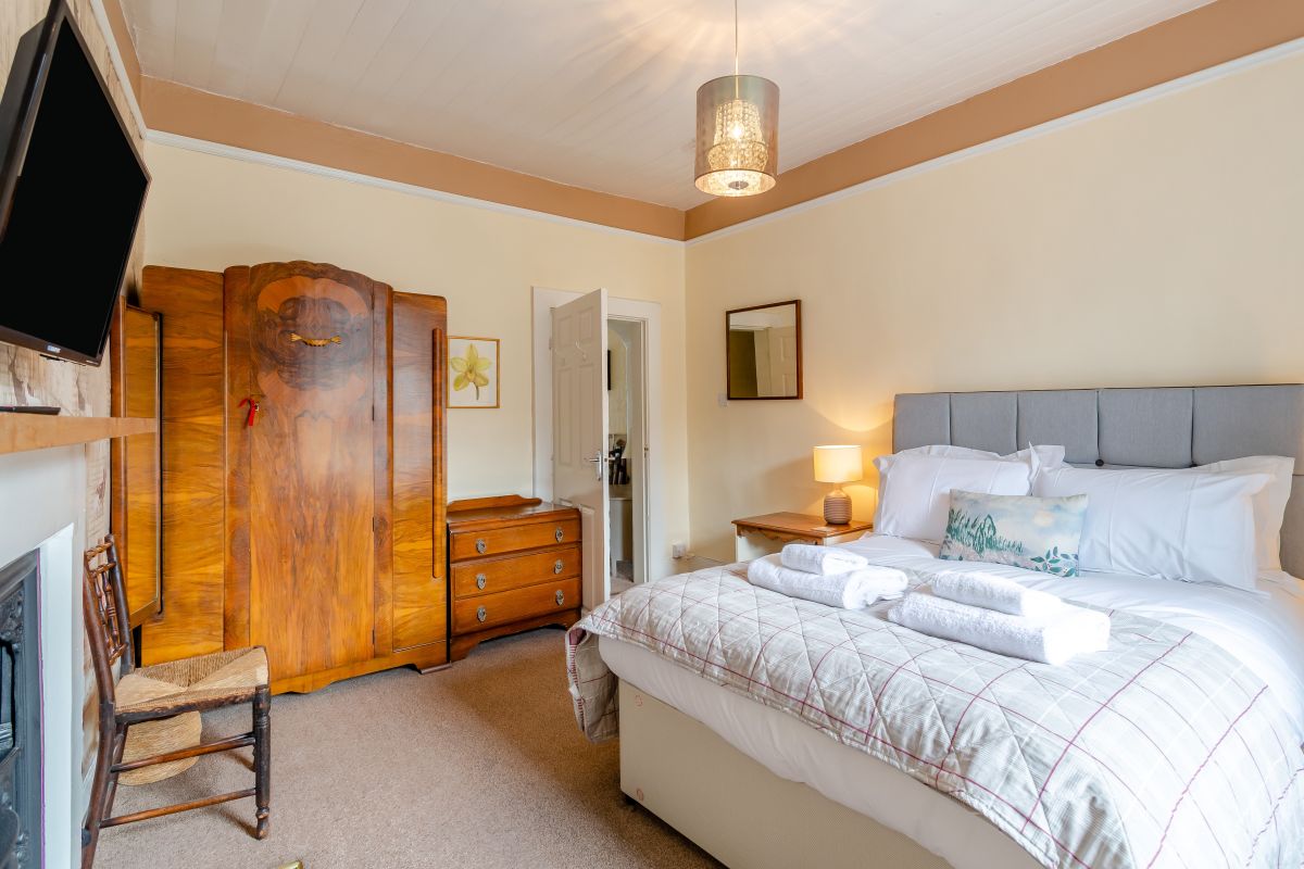 Bank House - Reeth, listing photograph 9