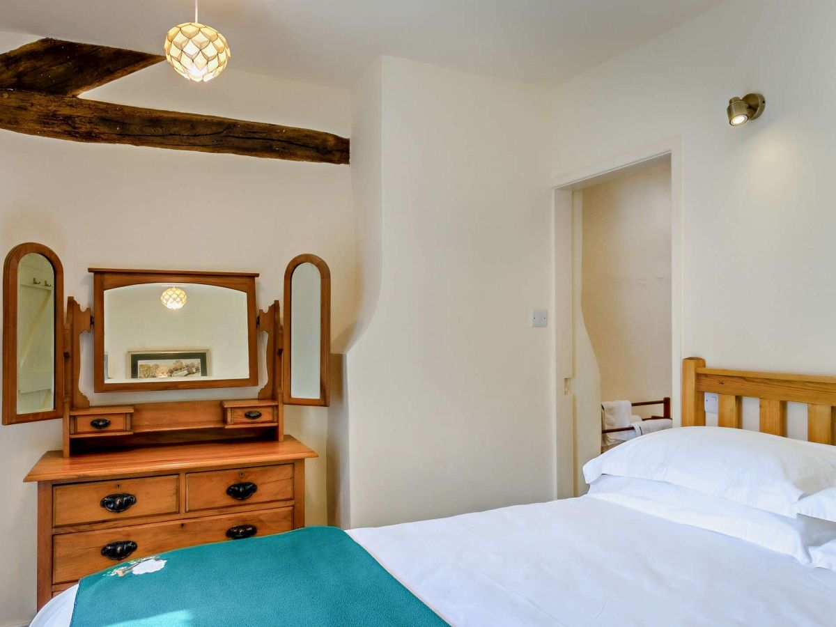 Middle Cragg Cottage, listing photograph 12