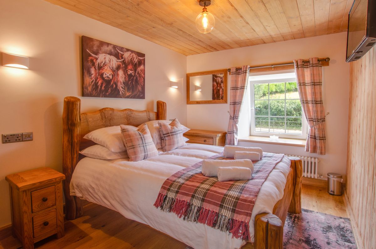 Bedlwyn Coch Farm, listing photograph 12