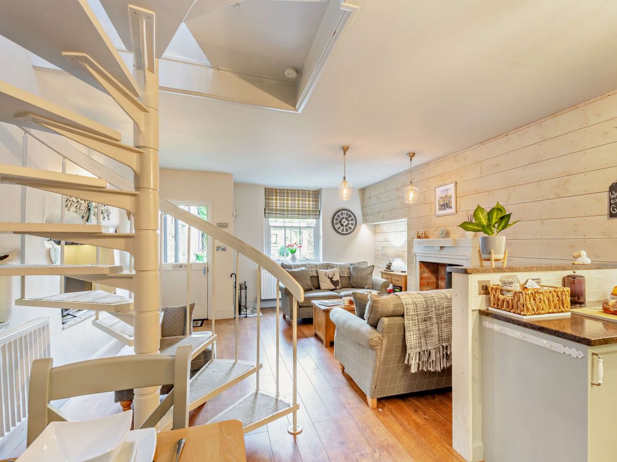 Corner Cottage - Kirkby Lonsdale, listing photograph 10