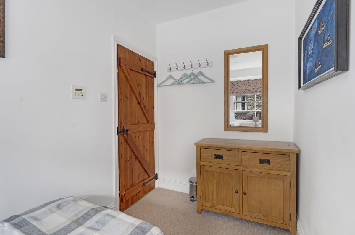 Church Cottage, listing photograph 12