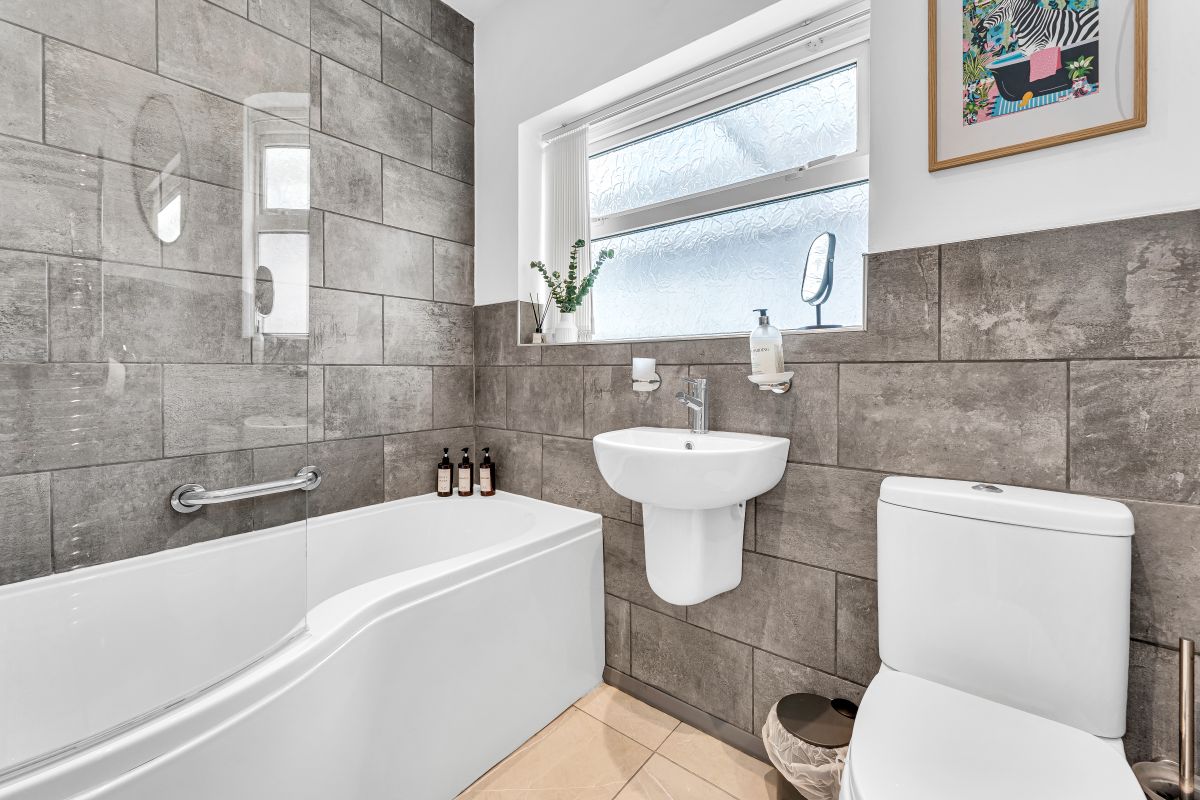 Cheadle House, listing photograph 4