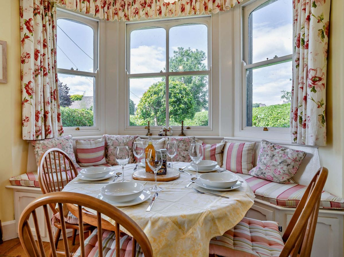 Dinas Lodge, listing photograph 6