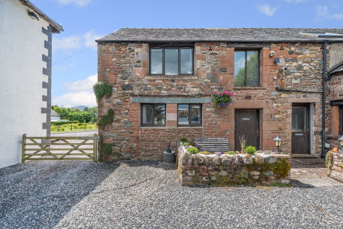 Saddleback Cottage, listing photograph 6