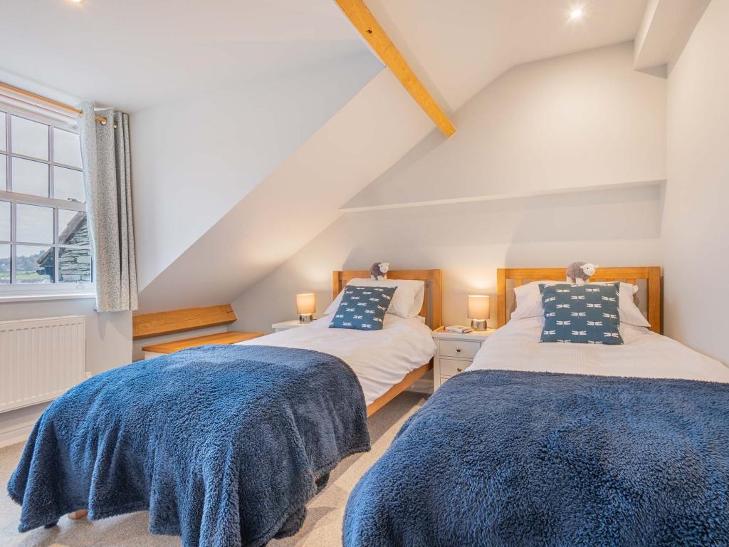 The Loft, listing photograph 8
