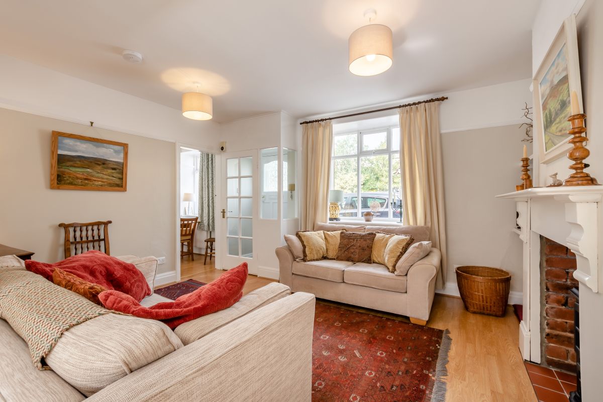 Churchgate Cottage, listing photograph 8