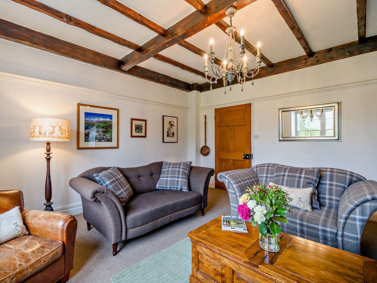 Fir Tree Lodge, listing photograph 5