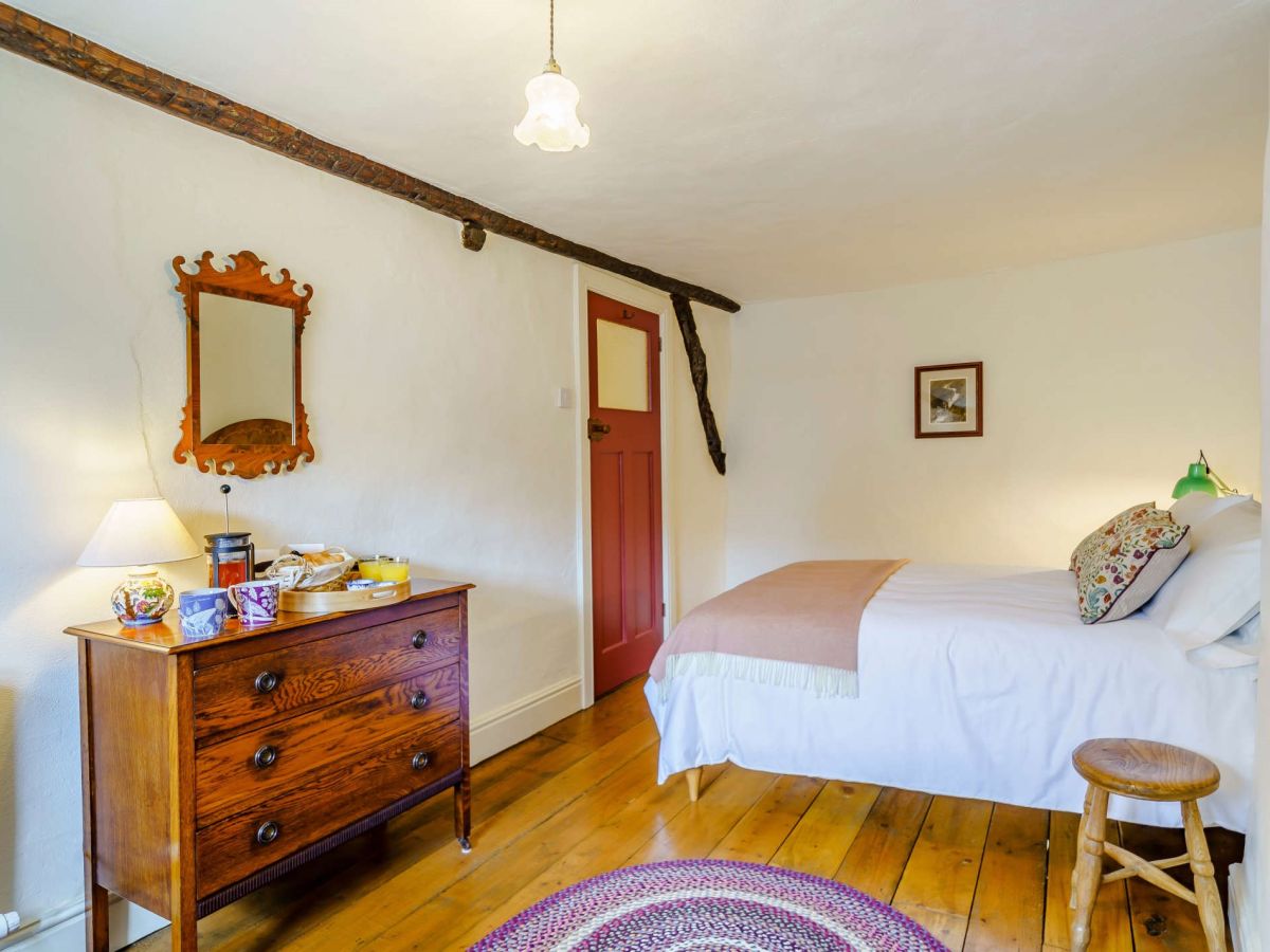Dalton Cottage, listing photograph 12