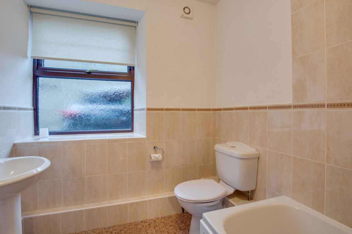 Richmond Cottage, listing photograph 7