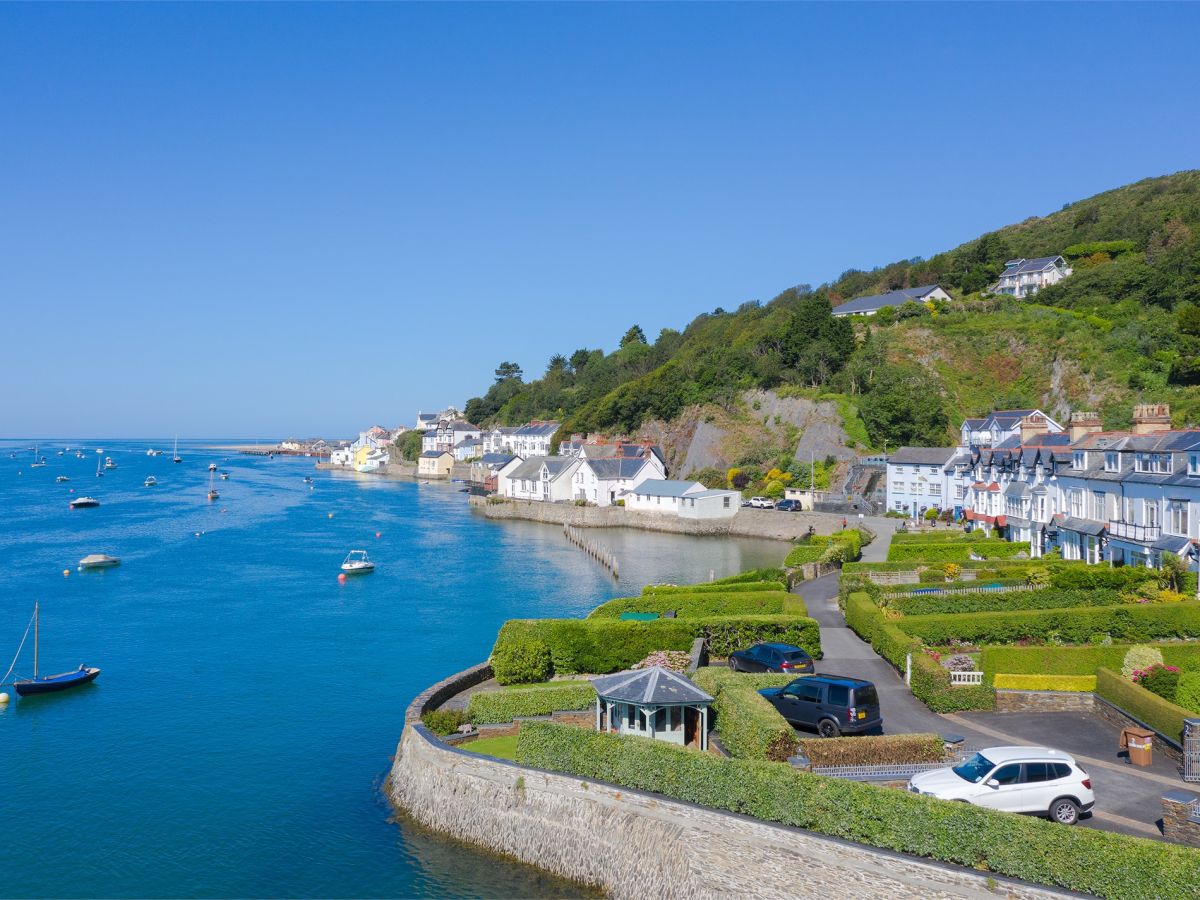 Rock Bottom - Aberdovey, listing photograph 4