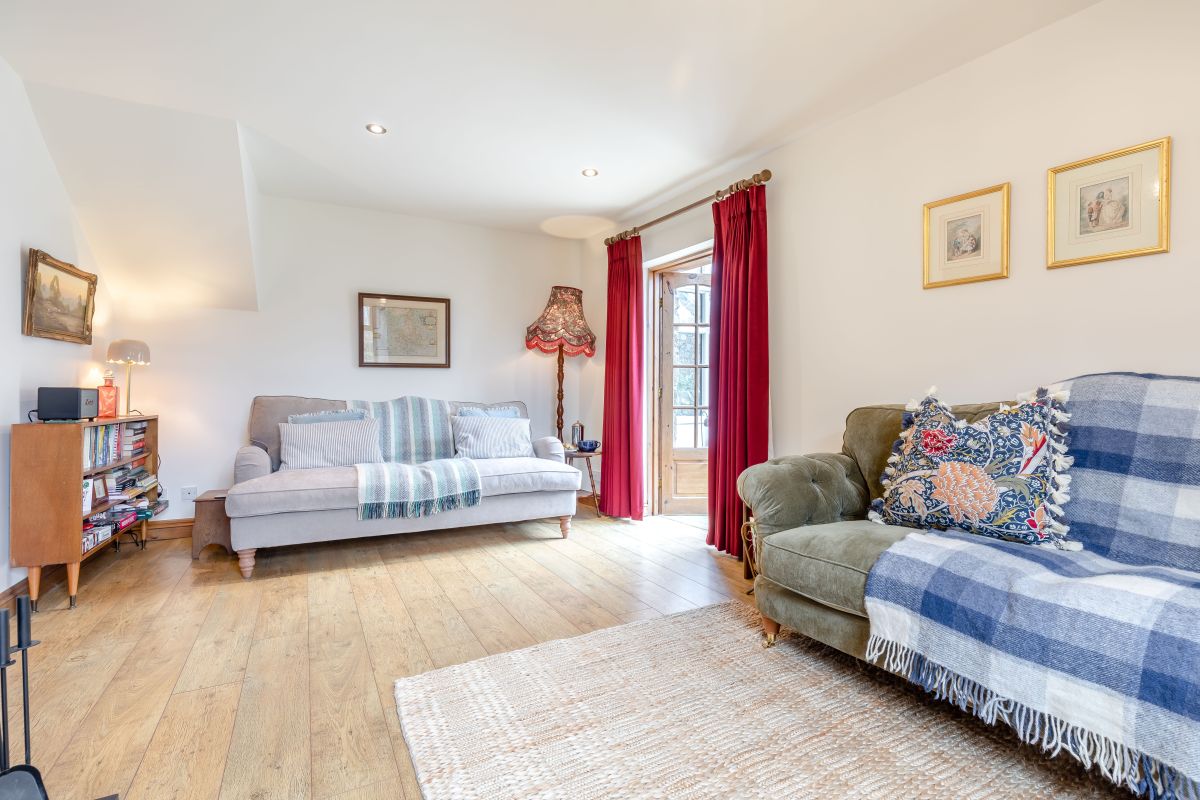 Rosannah Cottage, listing photograph 9