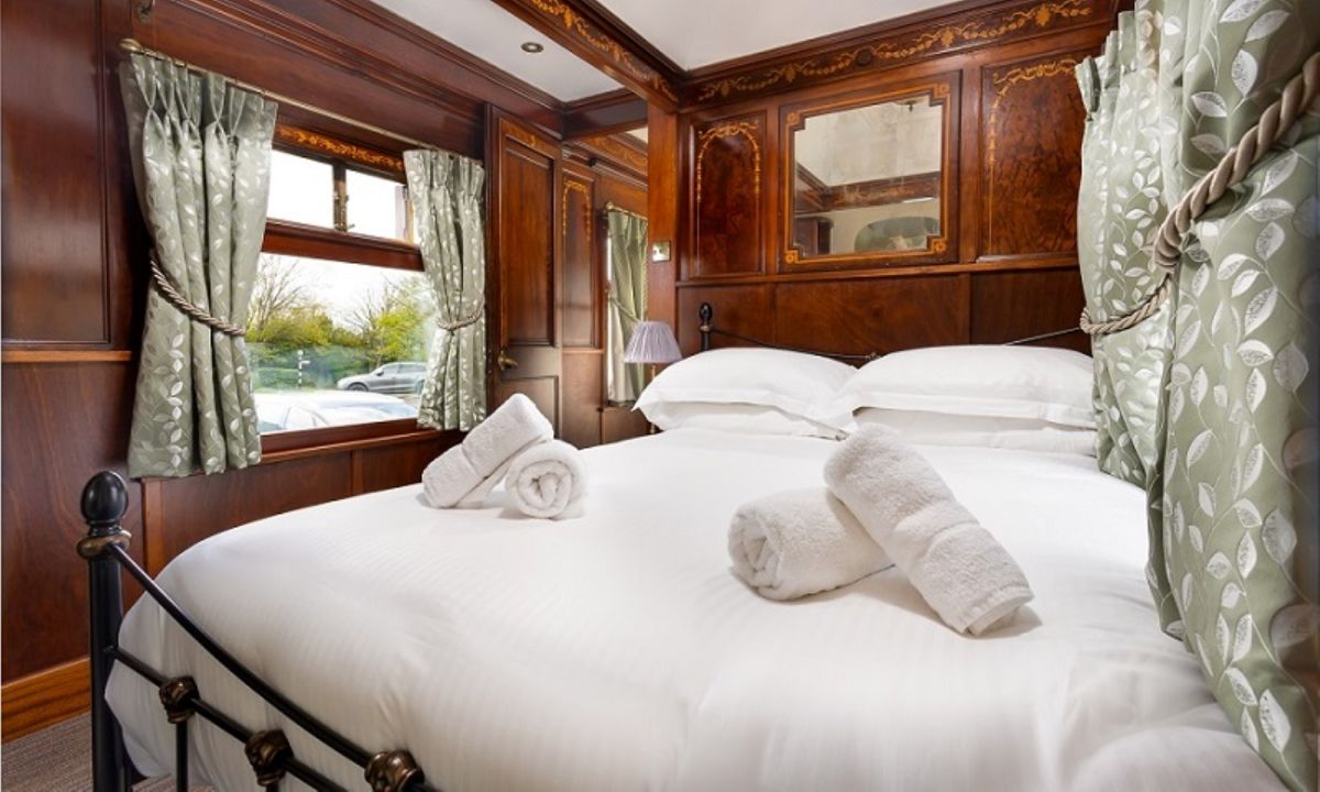 Irt Pullman Carriage, listing photograph 6