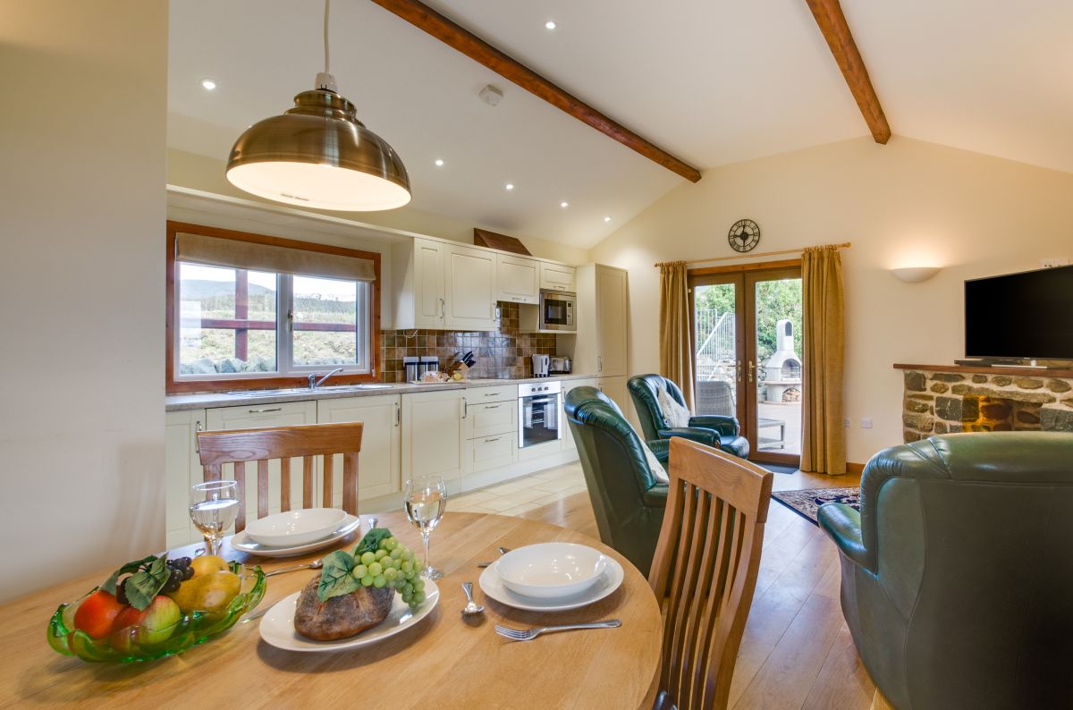 Enlli Lodge, listing photograph 5