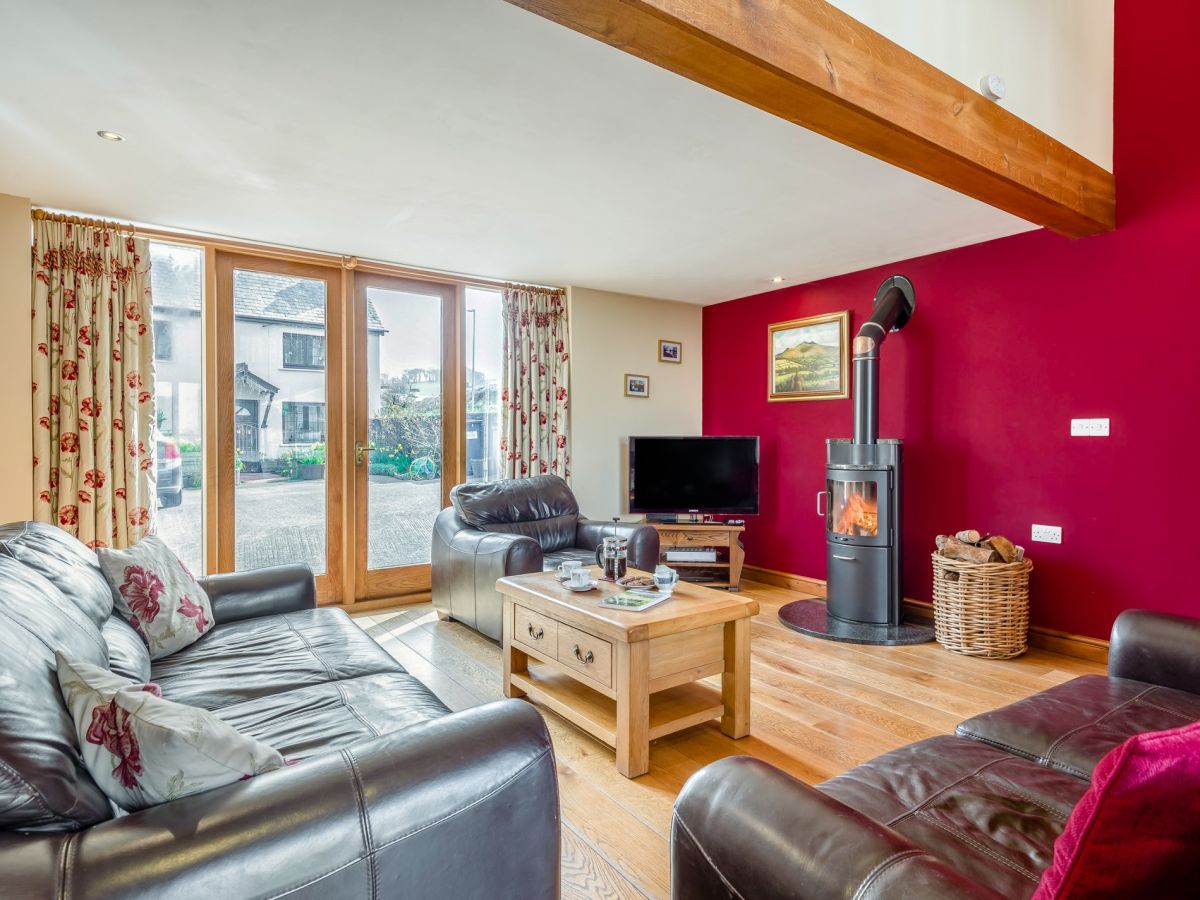 Llys Faen, listing photograph 3