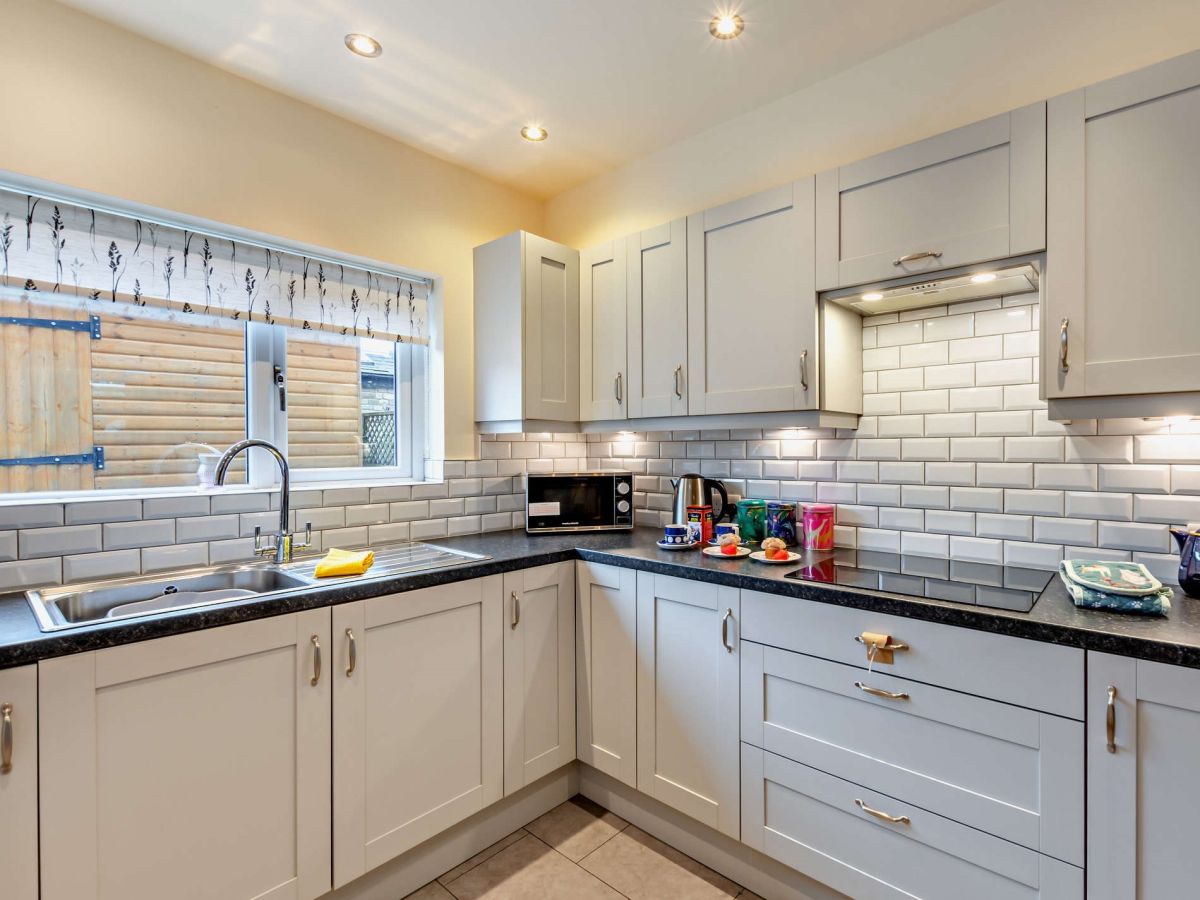 Cosy Cottage - Settle, listing photograph 10
