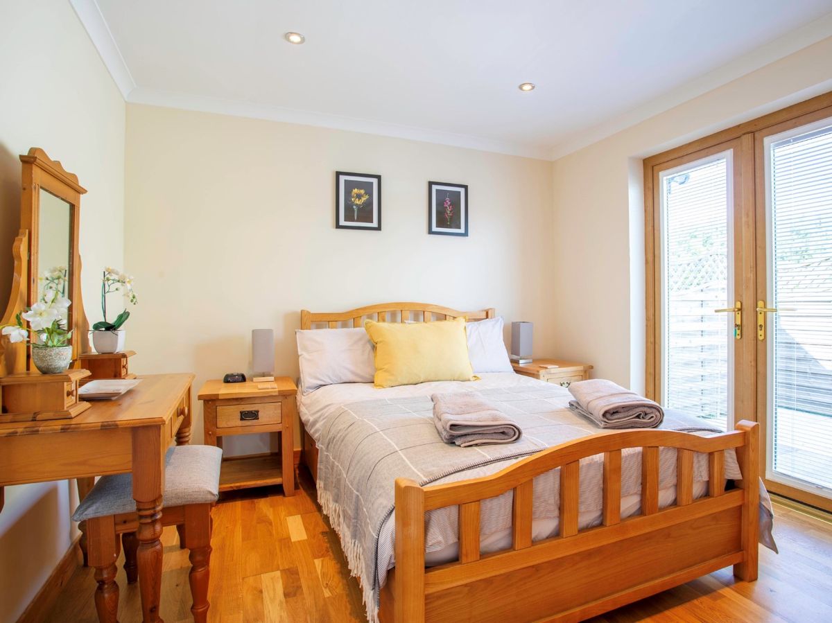 Tollie Cottage, listing photograph 9